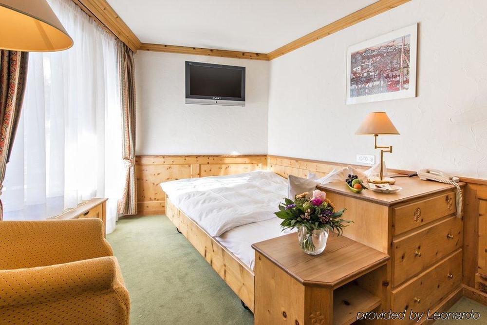 Quadratscha Alpenhotel Samedan Exterior foto